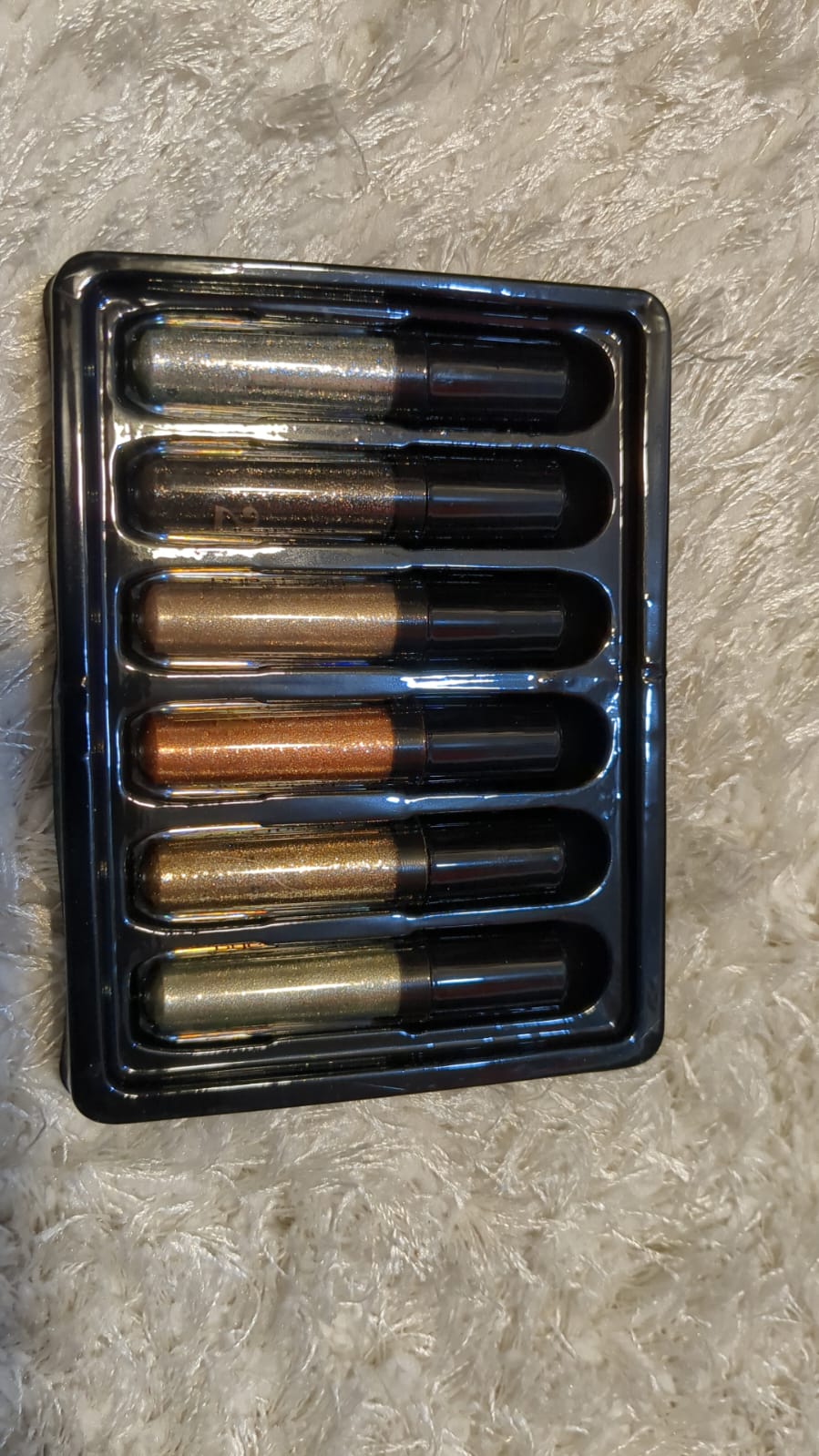 HENG FENG-DIAMOND GLITTER EYESHADOW