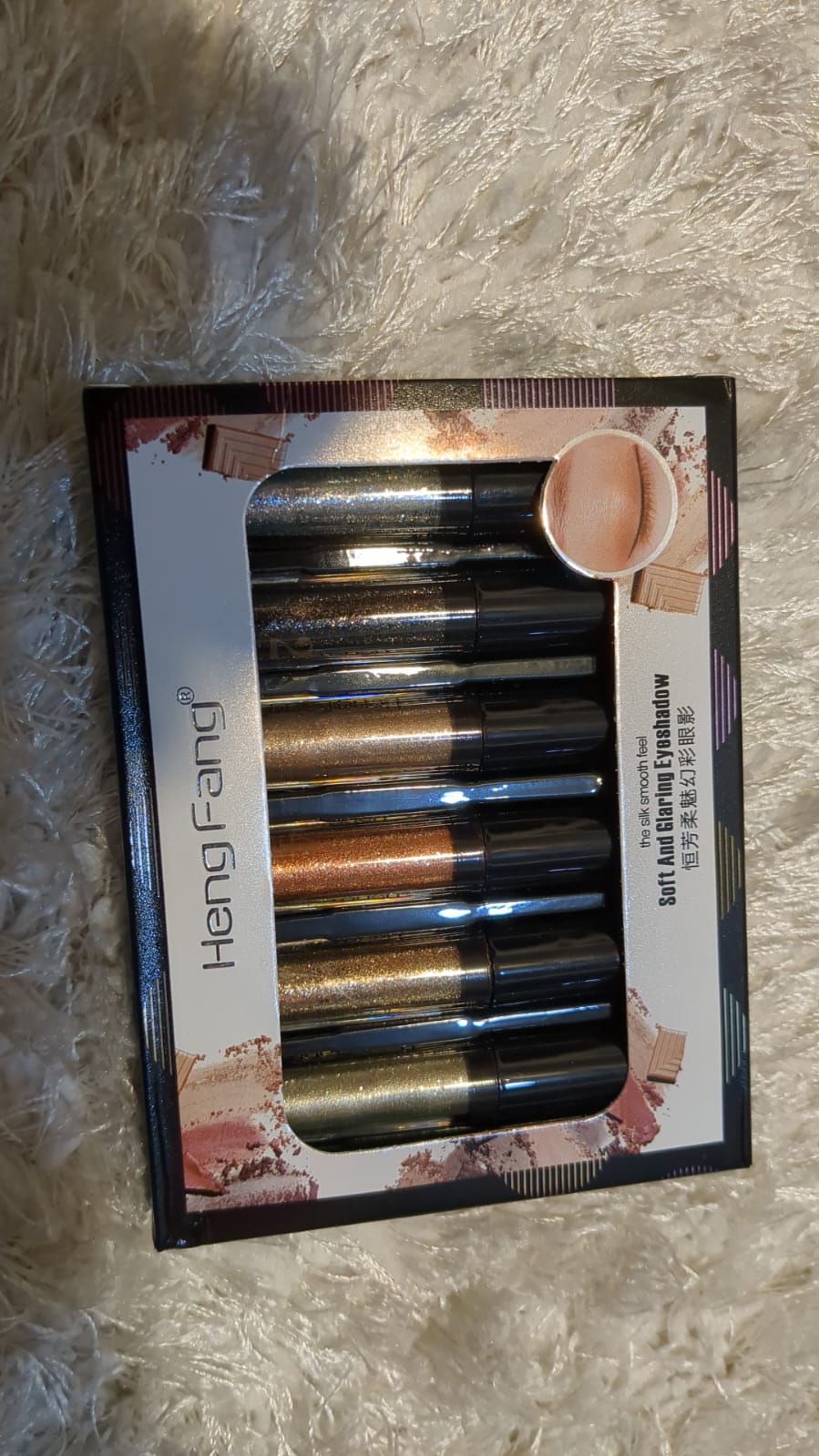 HENG FENG-DIAMOND GLITTER EYESHADOW